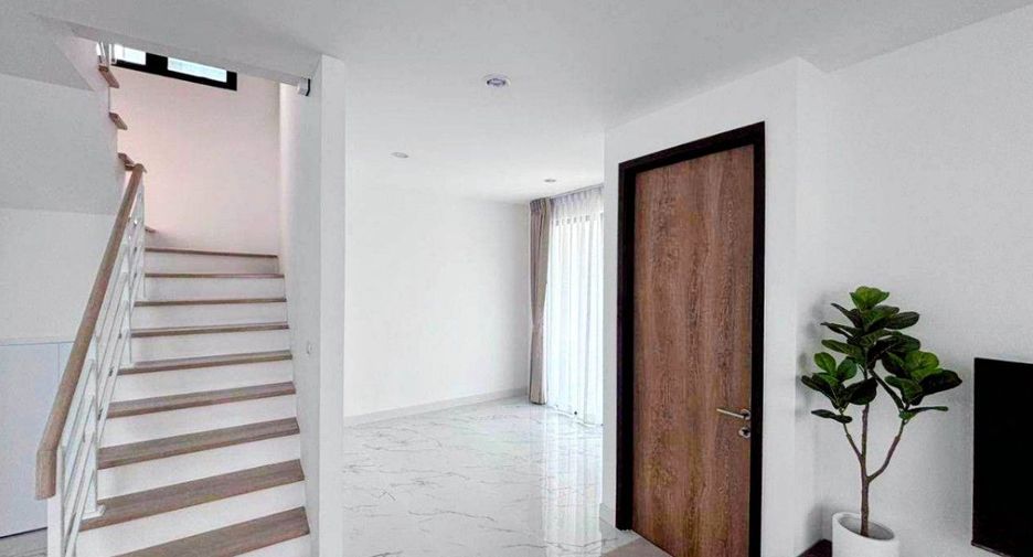 For rent 3 bedrooms house in Bang Phli, Samut Prakan