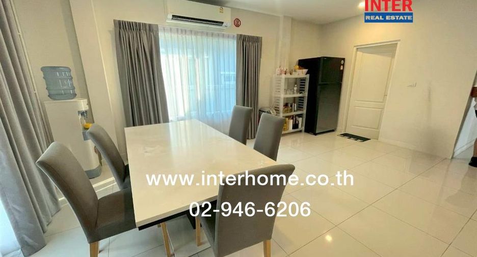 À vendre 4 chambres maison à Lat Krabang, Bangkok