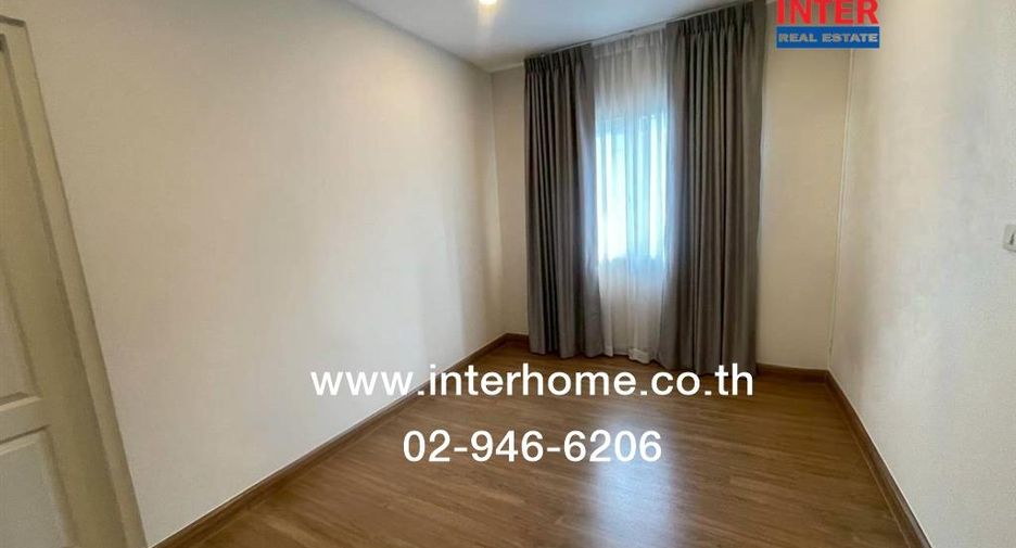 À vendre 4 chambres maison à Lat Krabang, Bangkok