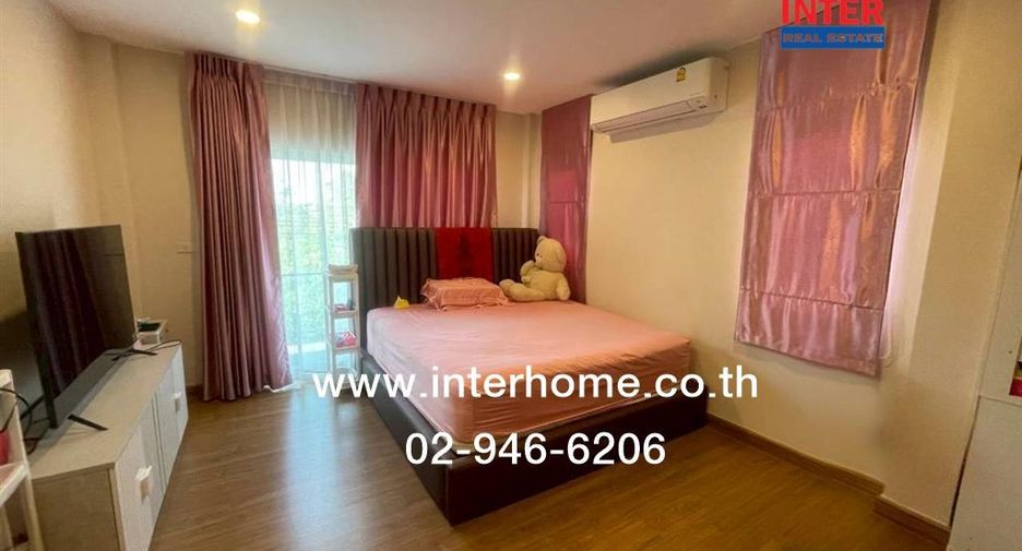 À vendre 4 chambres maison à Lat Krabang, Bangkok