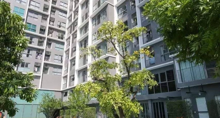 For sale 2 ベッドルーム condo in Phra Khanong, Bangkok