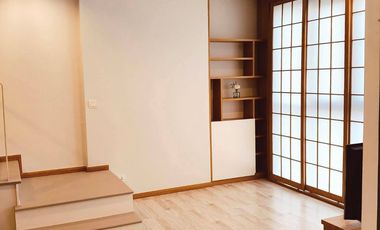 For sale 2 bedrooms condo in Phra Khanong, Bangkok