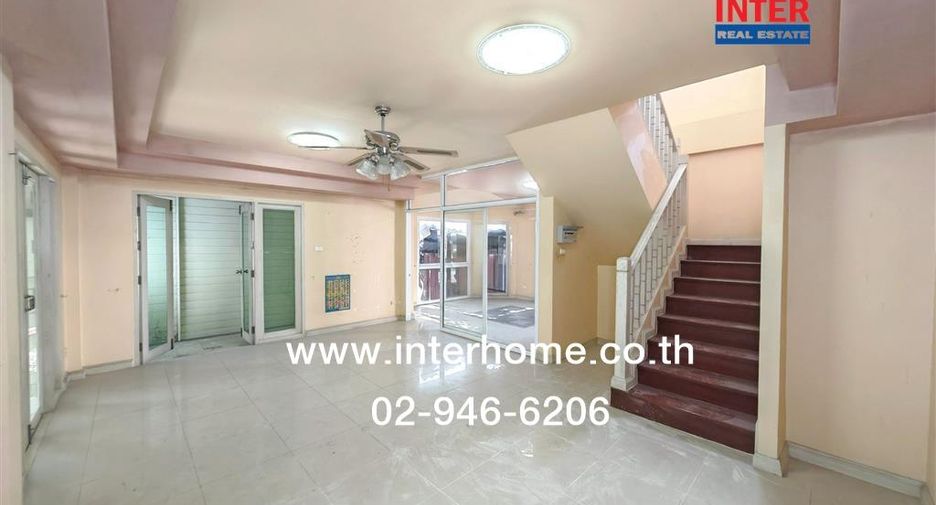 For sale 3 ベッドルーム house in Thung Khru, Bangkok