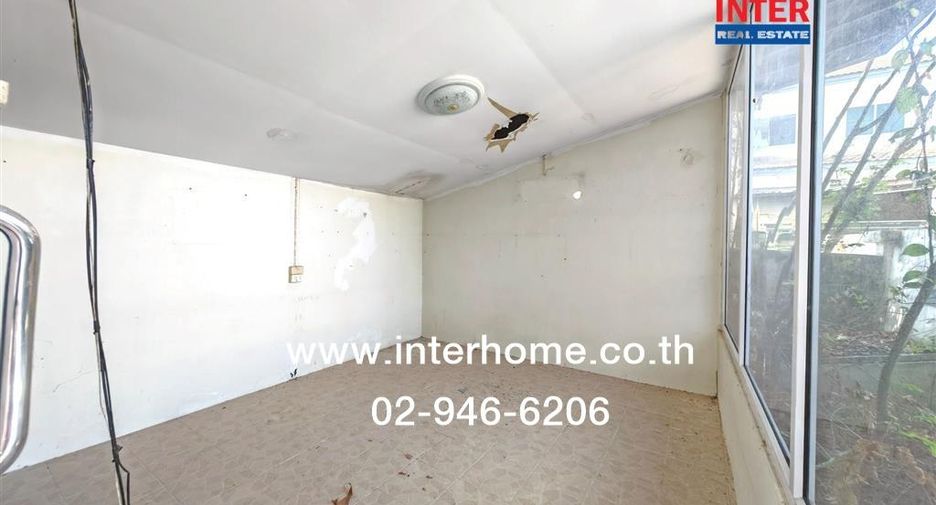 For sale 3 ベッドルーム house in Thung Khru, Bangkok
