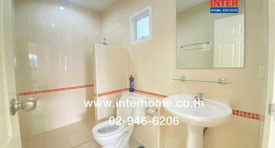 Casa en venta de 3 habitaciones en Thanyaburi, Pathum Thani