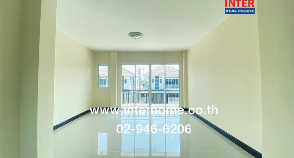Casa en venta de 3 habitaciones en Thanyaburi, Pathum Thani