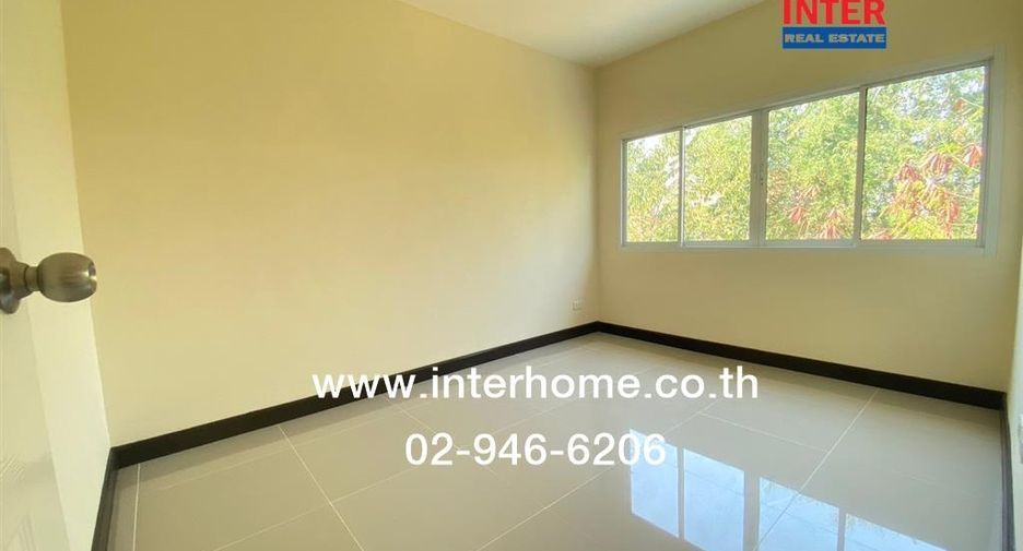 Casa en venta de 3 habitaciones en Thanyaburi, Pathum Thani