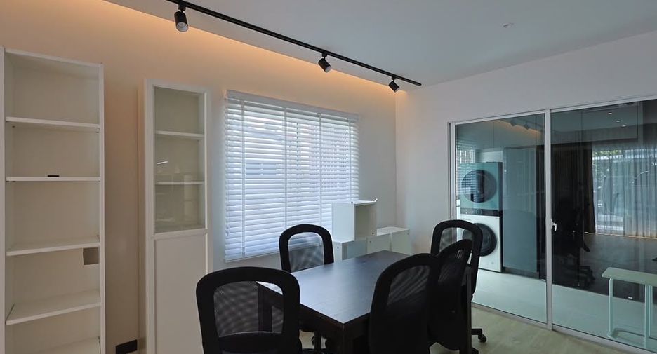 For rent and for sale 3 bedrooms townhouse in Prawet, Bangkok