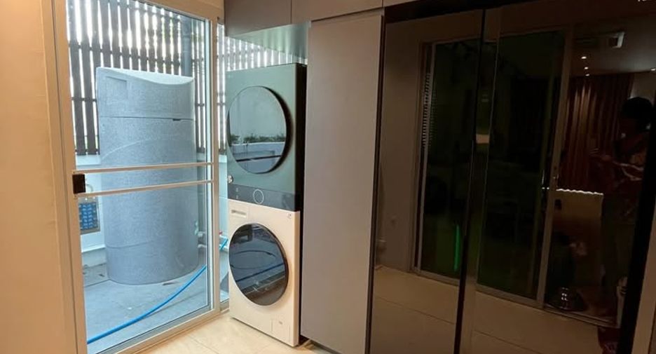 For rent and for sale 3 bedrooms townhouse in Prawet, Bangkok