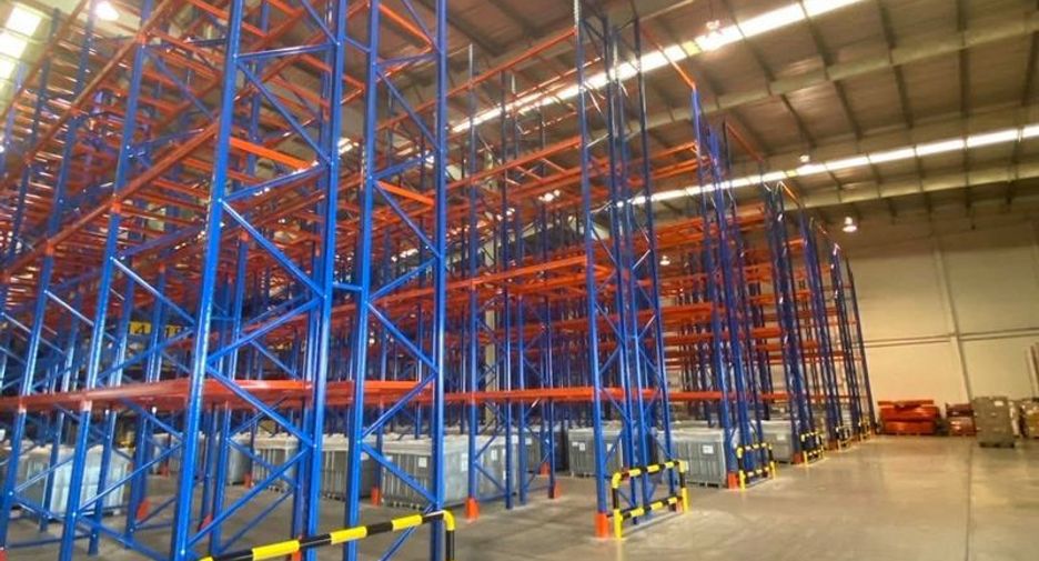 For sale warehouse in Ban Bueng, Chonburi