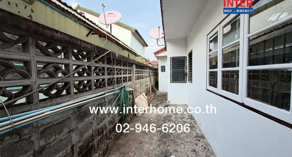 For sale 4 bedrooms house in Min Buri, Bangkok