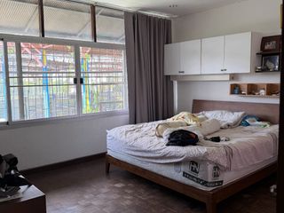 Casa adosada en alquiler de 5 habitaciones en Watthana, Bangkok