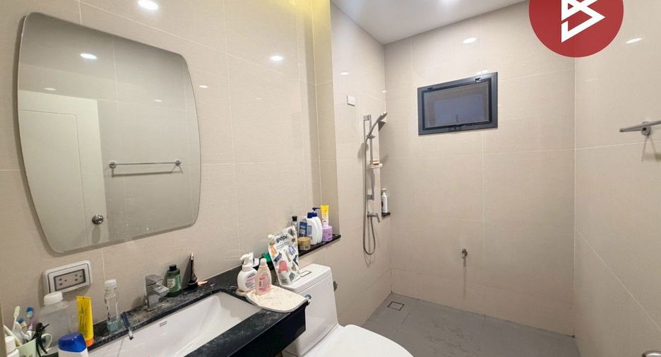 Продажа 3 спальни дом в Банг Ламунг, Чонбури