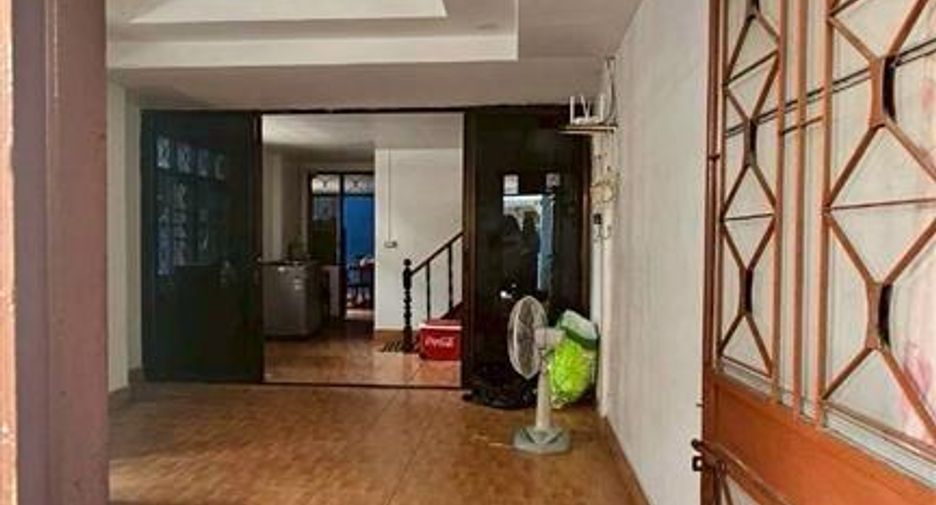 For sale 2 bedrooms townhouse in Sai Mai, Bangkok