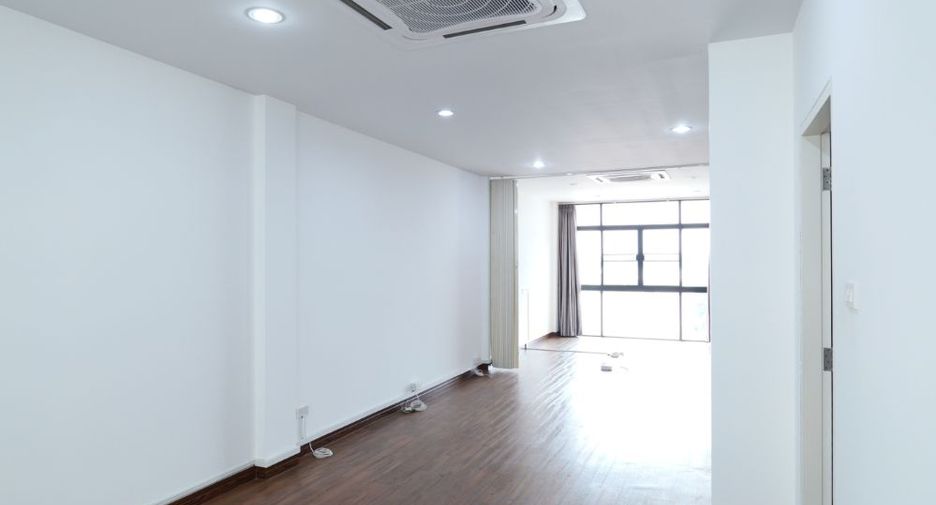 Büro zum Kauf mit 2 Zimmer in Bueng Kum, Bangkok