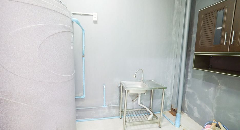 Büro zum Kauf mit 2 Zimmer in Bueng Kum, Bangkok
