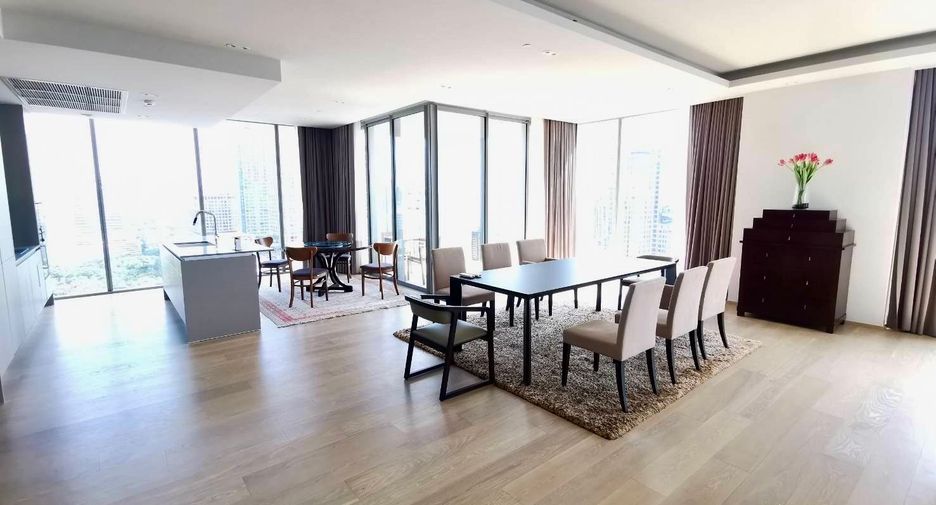 For rent and for sale 3 bedrooms condo in Pathum Wan, Bangkok