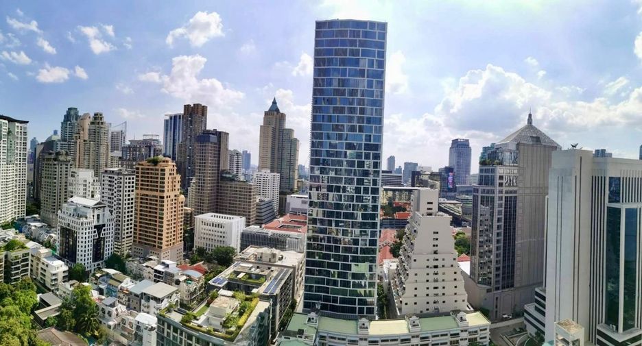 For rent and for sale 3 bedrooms condo in Pathum Wan, Bangkok