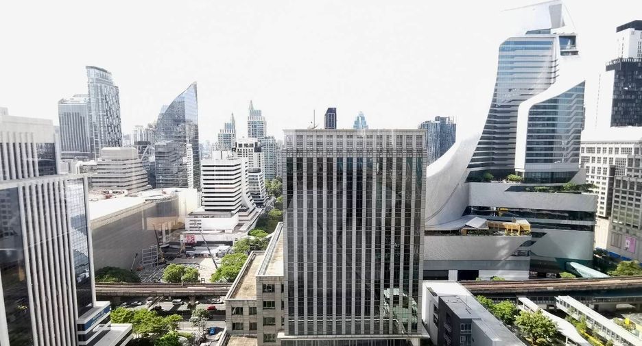 For rent and for sale 3 bedrooms condo in Pathum Wan, Bangkok