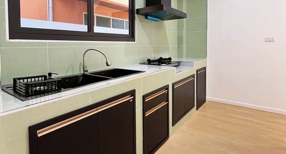 For sale 2 bedrooms house in Don Mueang, Bangkok