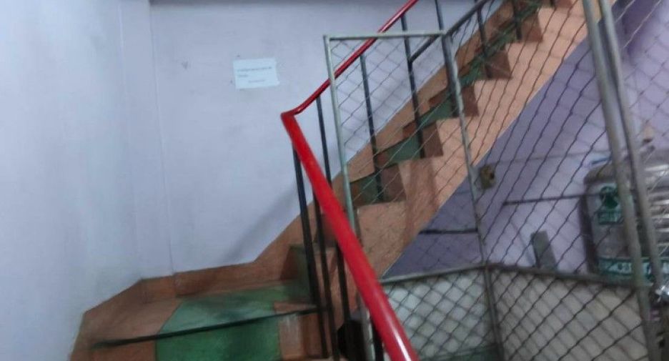Local comercial en venta de 12 habitaciones en Chatuchak, Bangkok