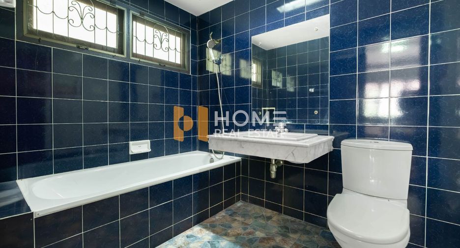 Продажа 5 спальни дом в Mueang Pathum Thani, Патумтани