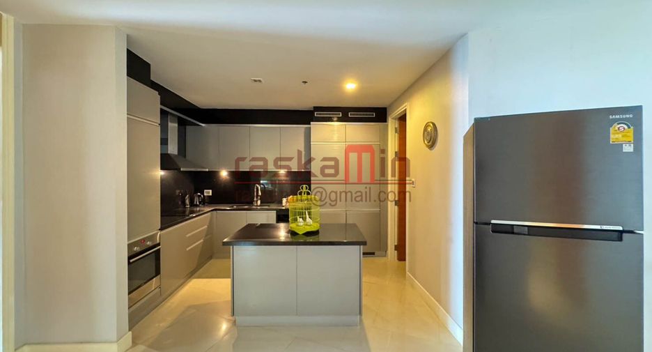For rent and for sale 3 bedrooms condo in Bang Lamung, Chonburi