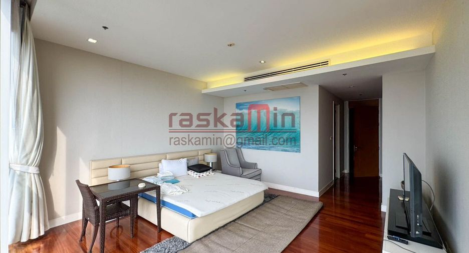 For rent and for sale 3 bedrooms condo in Bang Lamung, Chonburi