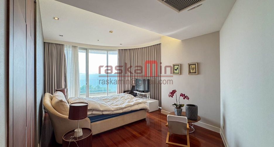 For rent and for sale 3 bedrooms condo in Bang Lamung, Chonburi