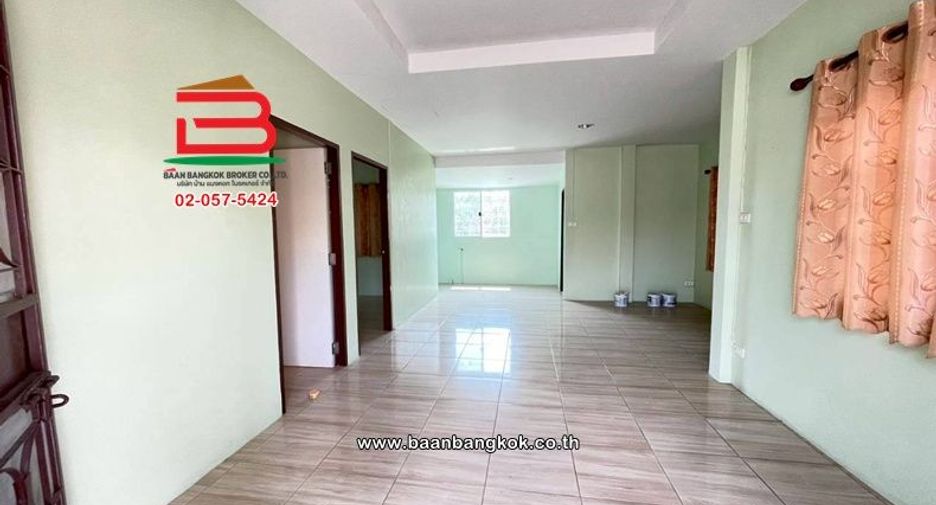 À vendre 4 chambres maison à Lam Luk Ka, Pathum Thani