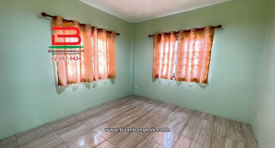 À vendre 4 chambres maison à Lam Luk Ka, Pathum Thani