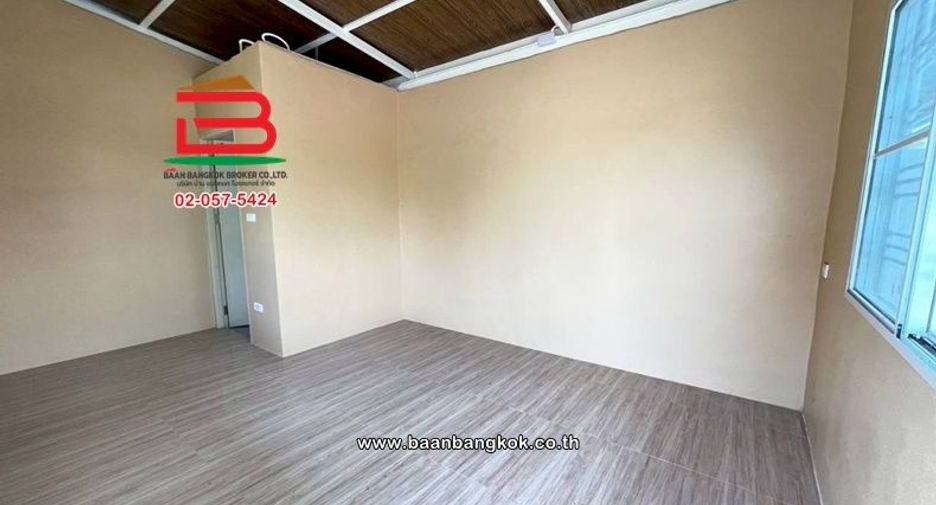 À vendre 4 chambres maison à Lam Luk Ka, Pathum Thani