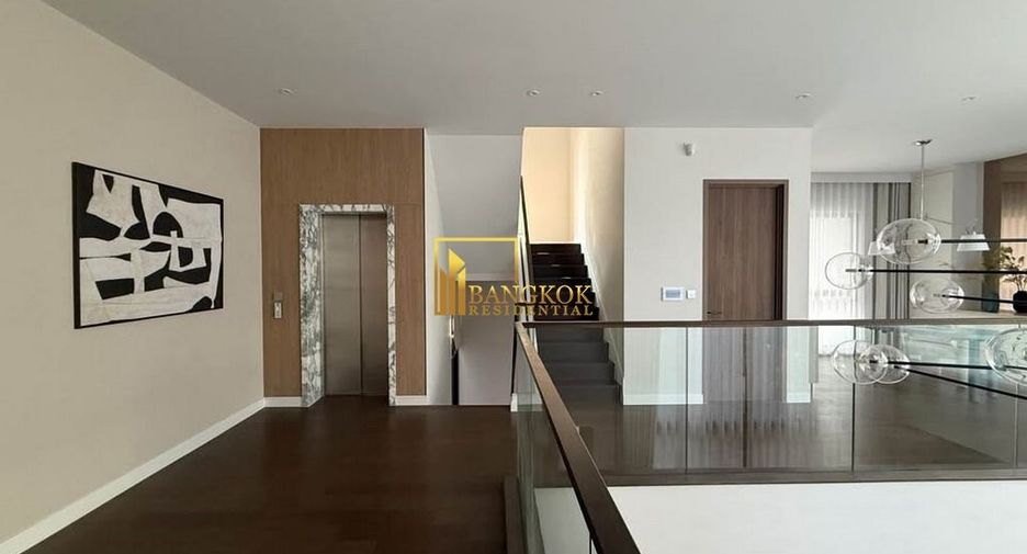 Casa en alquiler de 3 habitaciones en Bang Kapi, Bangkok