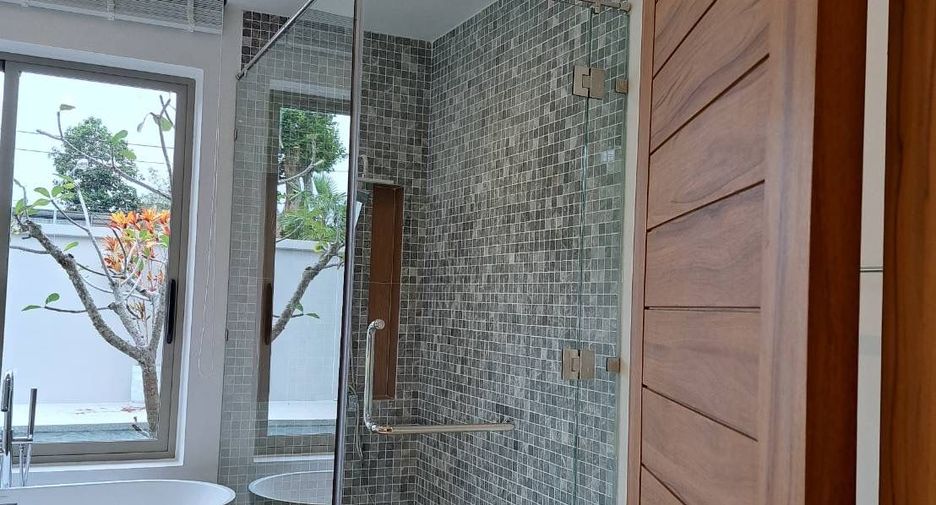 For sale 3 bedrooms villa in Thalang, Phuket
