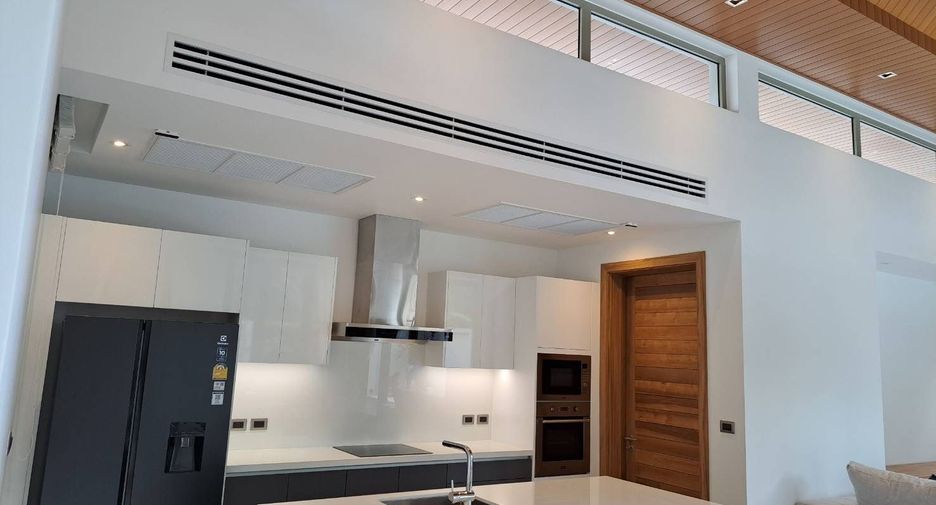 For sale 3 bedrooms villa in Thalang, Phuket