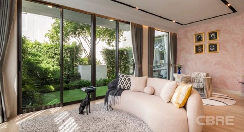 For sale 4 bedrooms house in Prawet, Bangkok