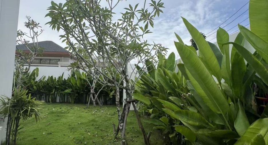 For sale 5 bedrooms villa in Thalang, Phuket