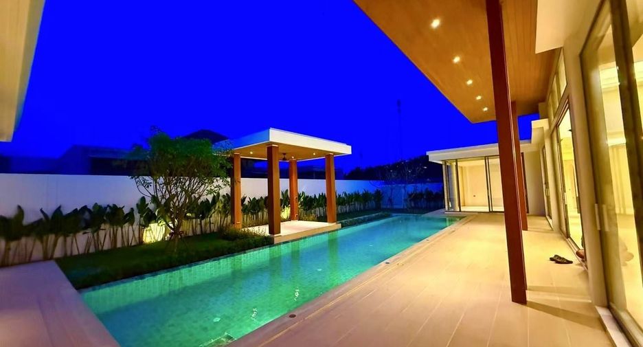 For sale 5 bedrooms villa in Thalang, Phuket