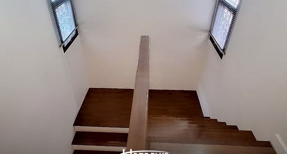 For sale 4 bedrooms house in Bang Bo, Samut Prakan