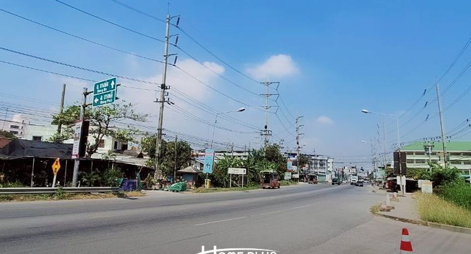 For sale 4 bedrooms house in Bang Bo, Samut Prakan
