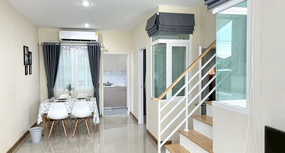 Haus zum Kauf mit 3 Zimmer in Bang Lamung, Chonburi