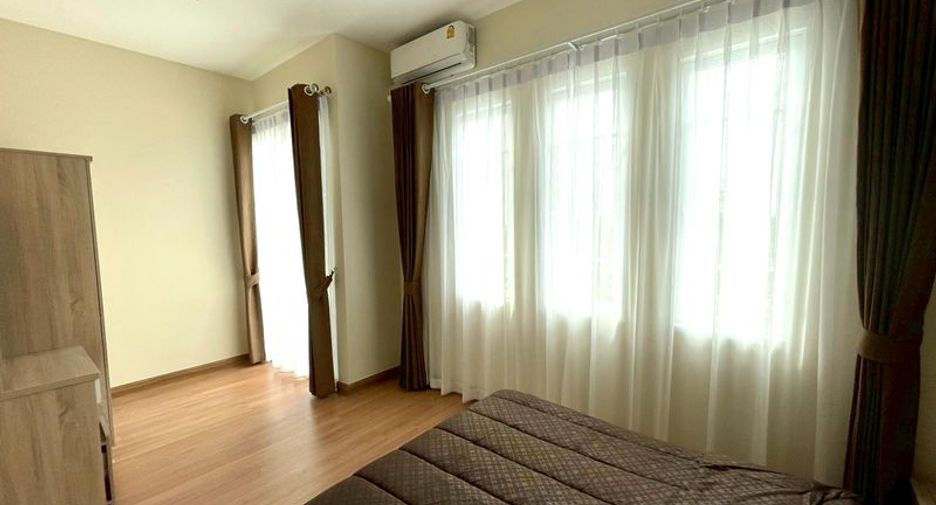 Haus zum Kauf mit 3 Zimmer in Bang Lamung, Chonburi