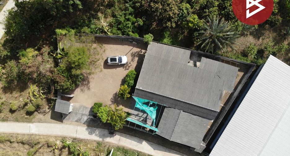 For sale 5 bedrooms house in Kamalasai, Kalasin