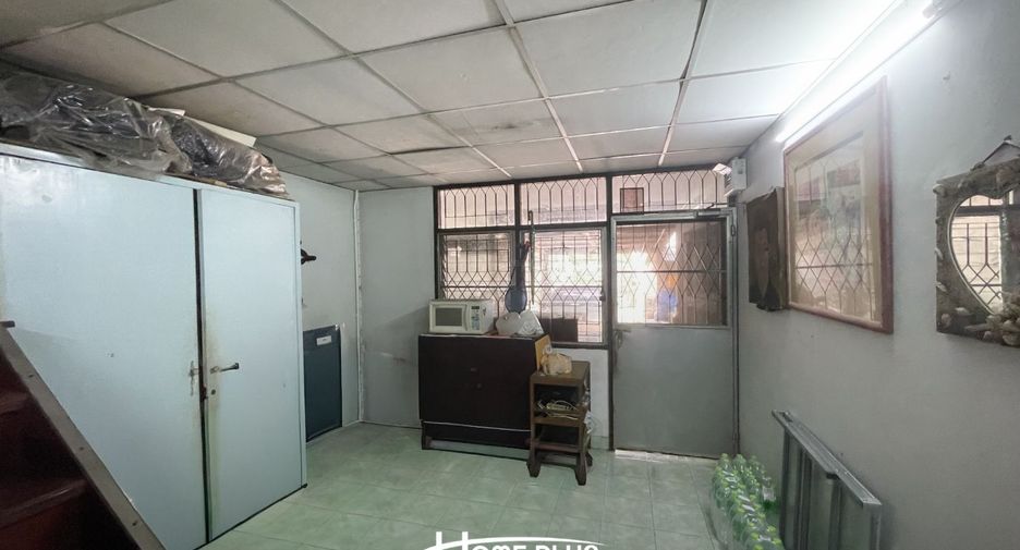 Reihenhaus zum Kauf mit 3 Zimmer in Suan Luang, Bangkok