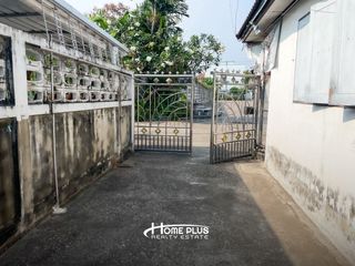 Casa adosada en venta de 3 habitaciones en Suan Luang, Bangkok