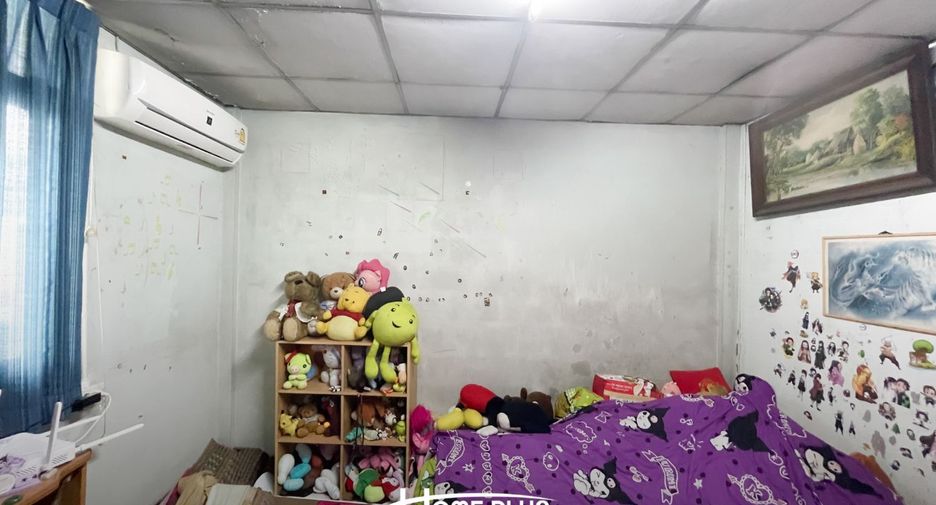 Reihenhaus zum Kauf mit 3 Zimmer in Suan Luang, Bangkok
