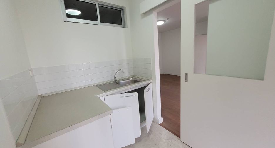 À louer 1 chambre condo à Khlong Toei, Bangkok