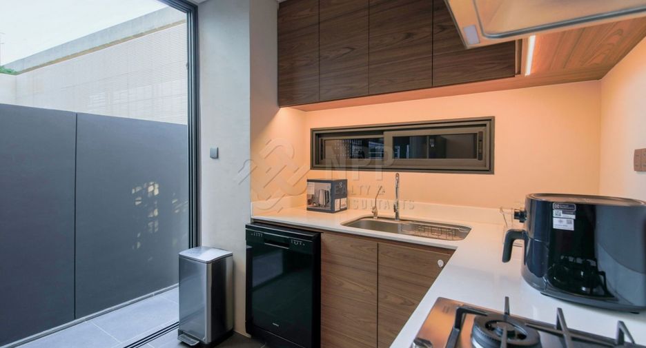 For rent 5 ベッドルーム house in Prawet, Bangkok