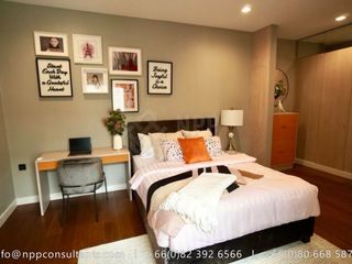Haus zur Miete und zum Kauf mit 3 Zimmer in Phra Khanong, Bangkok