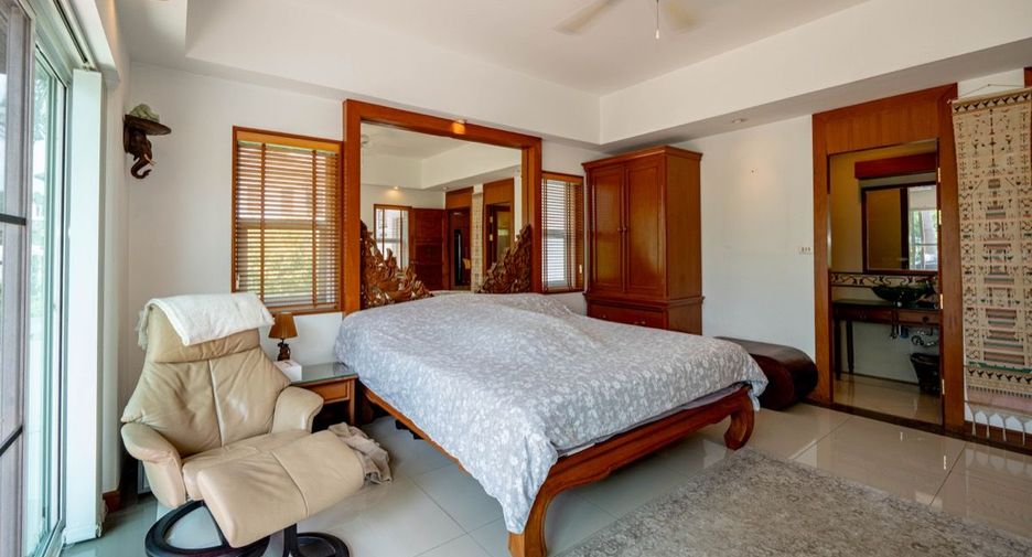 For sale 4 bedrooms villa in Mae On, Chiang Mai